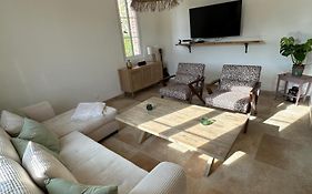 A 600m de la plage 6pers Meublé de tourisme 3 étoiles La Villa des Grottes